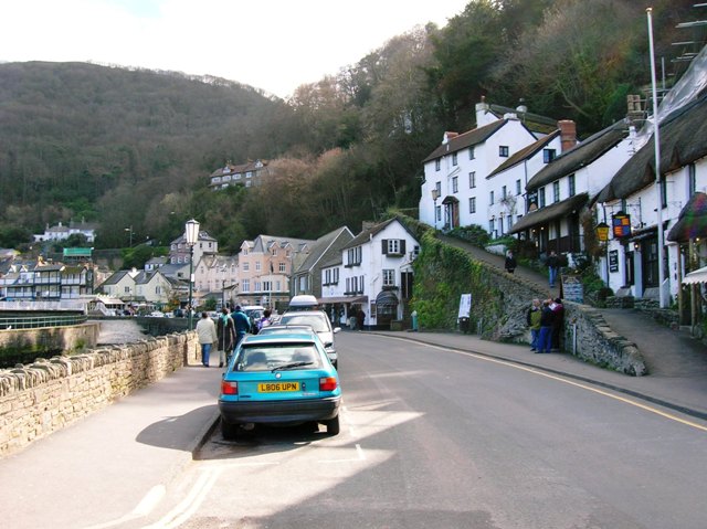 Lynmouth - harbour road