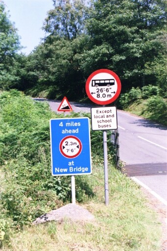 The end of the B3357 - signs warning of the nature of the road ahead.