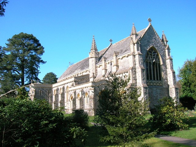 Brockenhurst St Saviour's Church